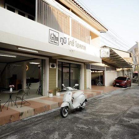 2B Cozy Hostel ตรัง Bagian luar foto