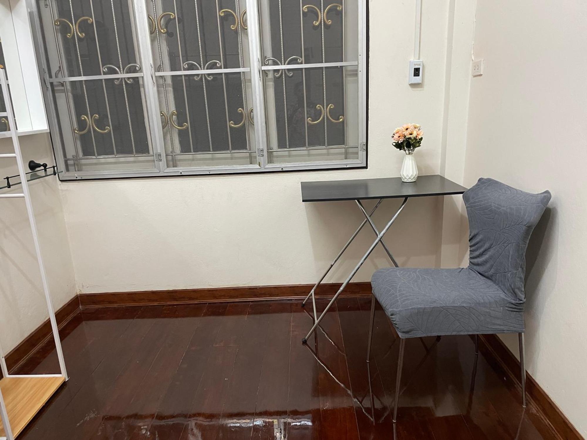 2B Cozy Hostel ตรัง Bagian luar foto