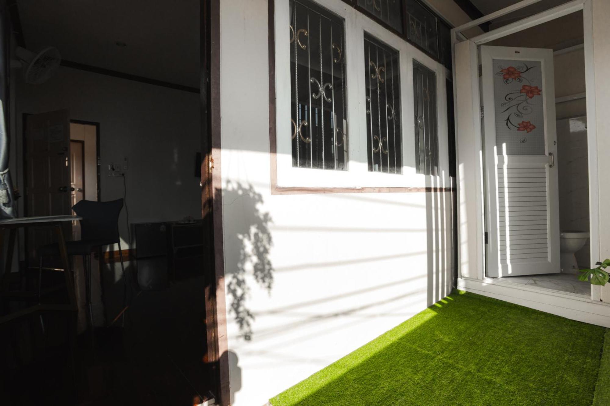 2B Cozy Hostel ตรัง Bagian luar foto